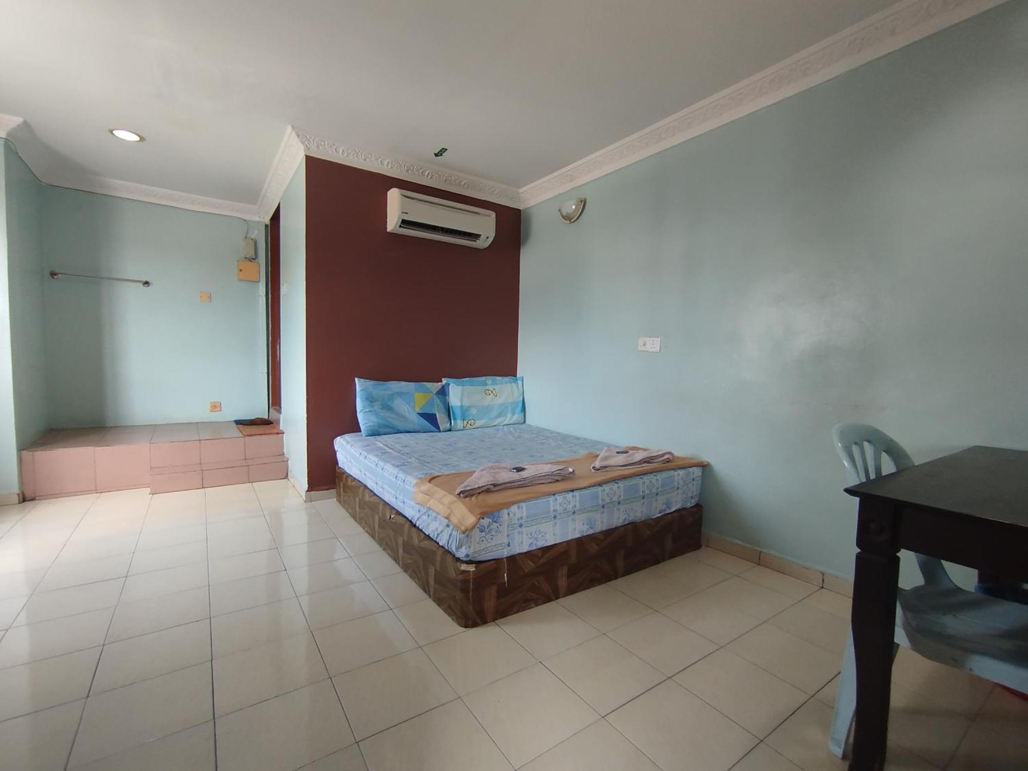 Sentosa Villa Hotel Кланг Экстерьер фото