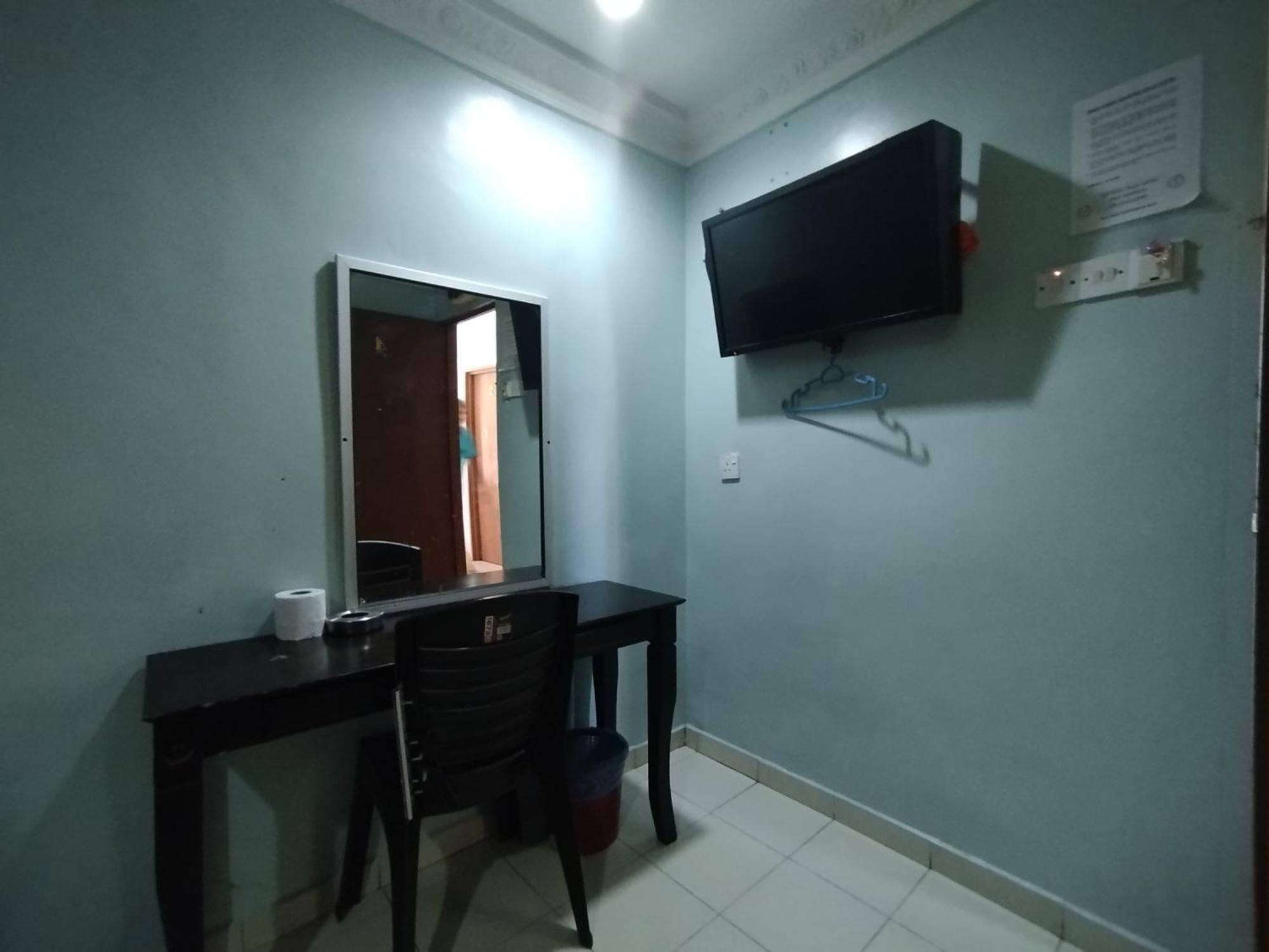 Sentosa Villa Hotel Кланг Экстерьер фото
